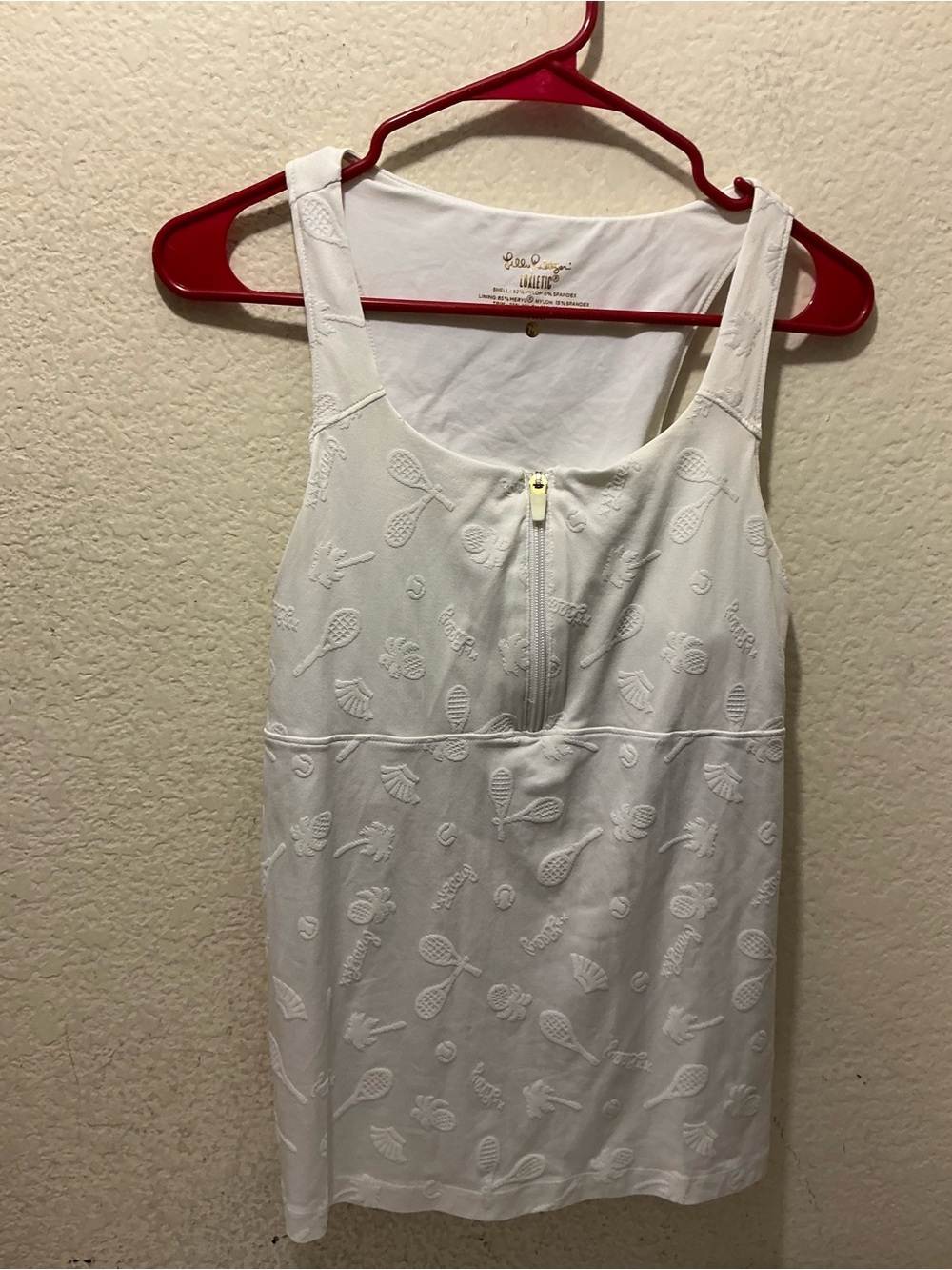 Lilly Pulitzer Luxletic Kalila Tennis Tank Zip White Textured built in bra M
